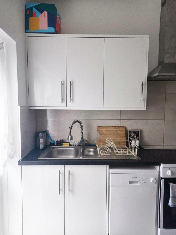 Stylish 2-Bed Flat, Quick Access To London Sights公寓 外观 照片