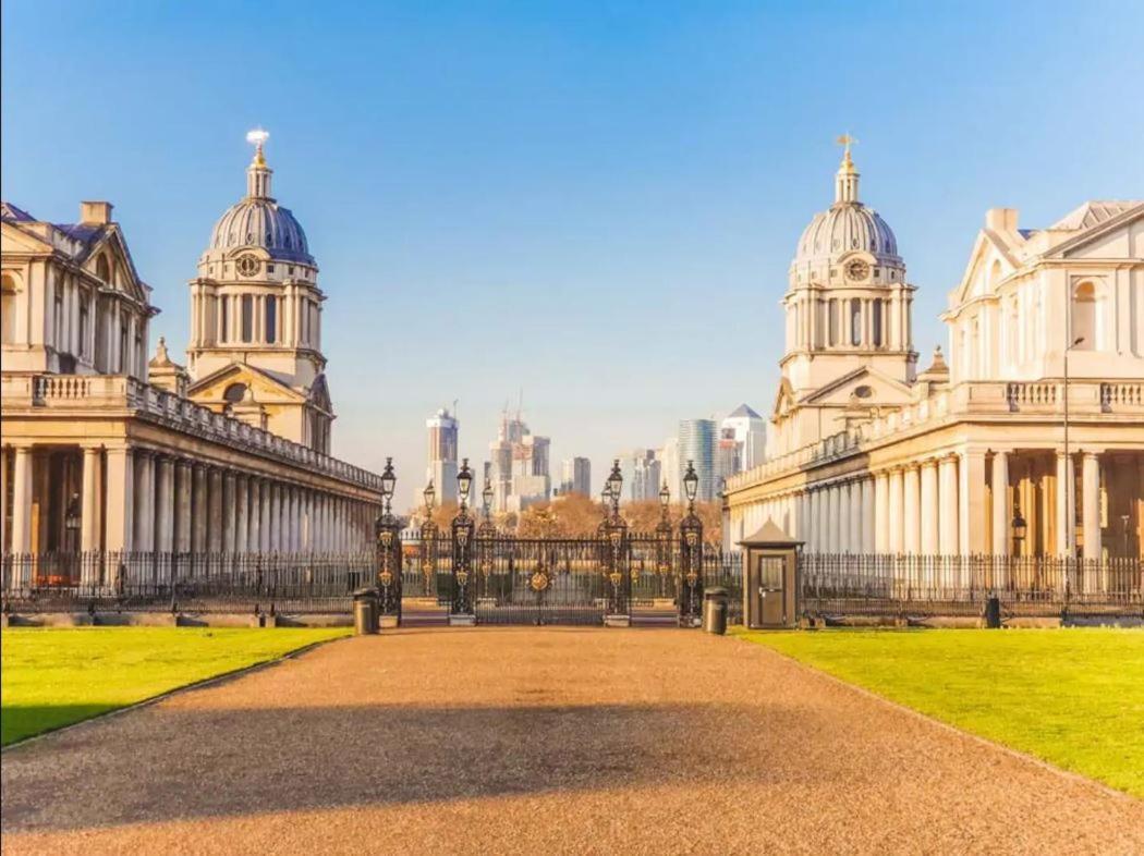 Stylish 2-Bed Flat, Quick Access To London Sights公寓 外观 照片