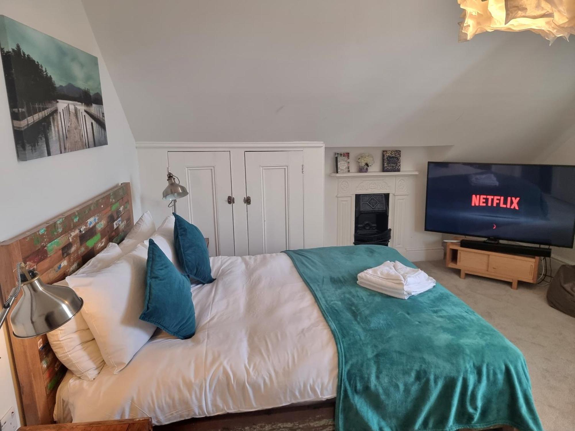 Stylish 2-Bed Flat, Quick Access To London Sights公寓 外观 照片